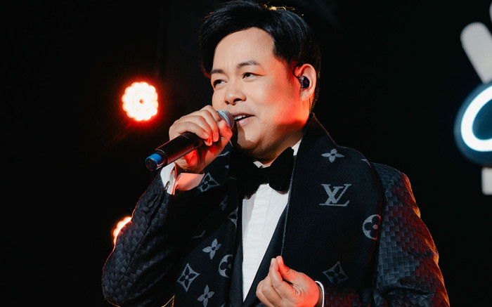 Quang Lê kể chuyện bị đồng nghiệp chỉ tay vào mặt cấm hát Ảnh 2