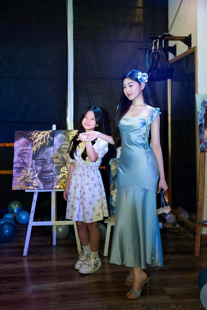 Nhan sắc Lọ Lem khiến dân tình mê mẩn.