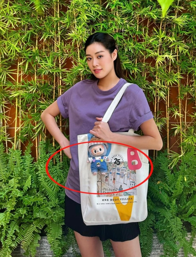 Bức ảnh Khánh Vân lộ vòng hai lùm lùm khiến cư dân mạng đặt nghi vấn cô đang mang thai.