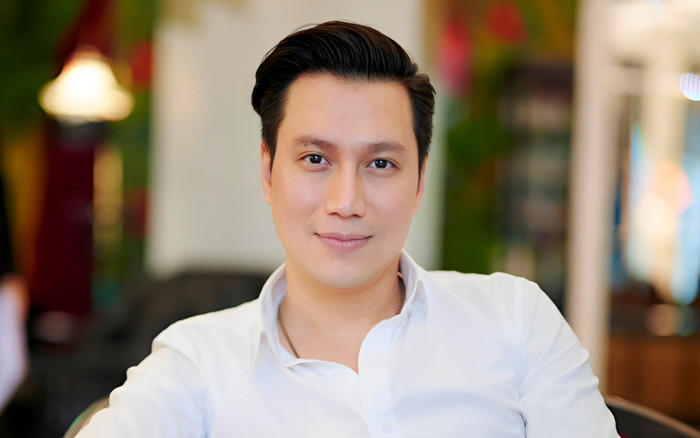 Việt Anh viết tâm thư, báo tin mừng cùng 'bạn gái' kém tuổi Ảnh 2
