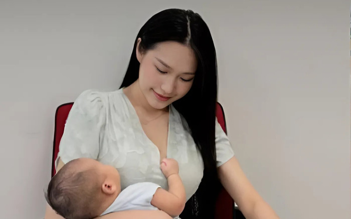 Vợ Đoàn Văn Hậu kể về trải nghiệm hạnh phúc khi làm mẹ Ảnh 2