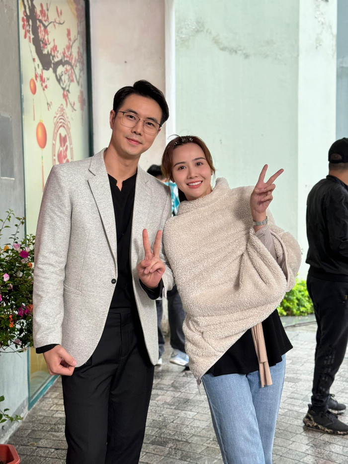 Đức Hiếu gây sốt với ngoại hình điển trai ở Chúng Ta Của 8 Năm Sau