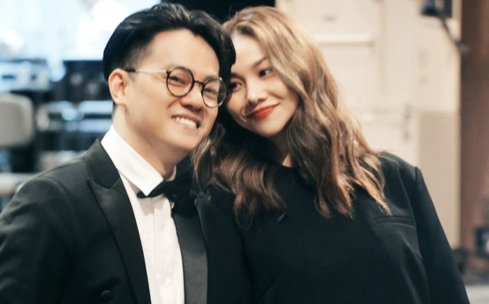 Siêu mẫu Vbiz lộ bụng lùm lùm, săn 'rồng con' thành công sau 1 năm kết hôn? Ảnh 2