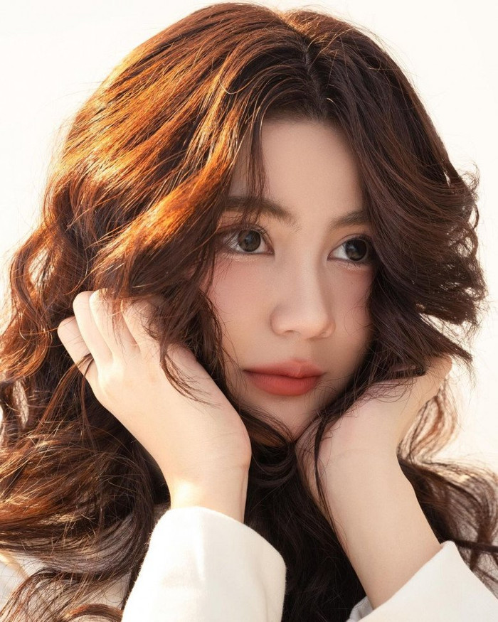 Nét đẹp cực kỳ cuốn hút của Hạt Dẻ