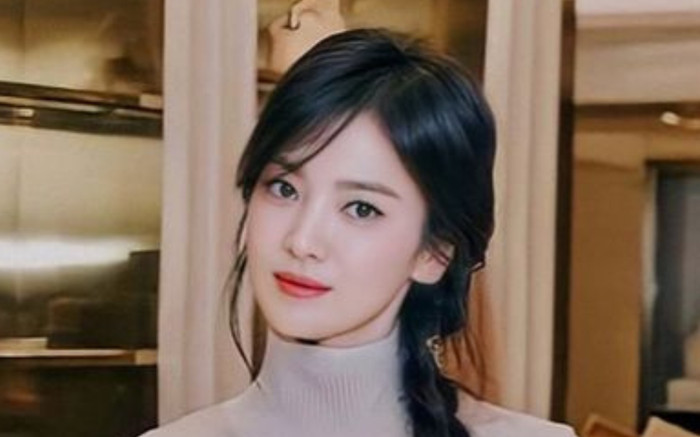 Song Hye Kyo sẽ đóng cặp với 4 nam thần trong phim mới: Lee Min Ho và Park Bo Gum từng là tình tin đồn Ảnh 2