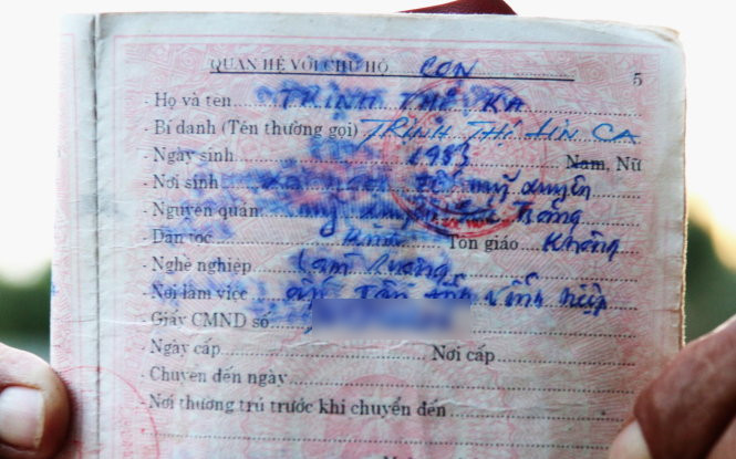 Cặp song sinh sở hữu tên lạ lùng, 20 năm sau đổi thành tên cực ý nghĩa Ảnh 2