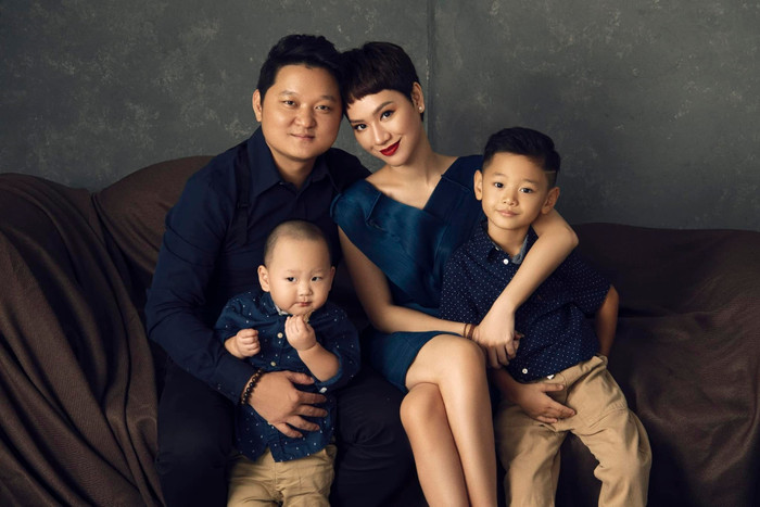 Nữ ca sĩ rời showbiz khi đang trên đỉnh cao, nay sống viên mãn bên chồng đại gia và hai con Ảnh 5