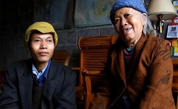 Cuộc hôn nhân của họ nhận được nhiều ý kiến trái chiều từ người dân làng.