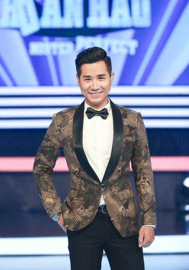 MC Nguyên Khang sẽ dẫn dắt cùng Trọng Hiền. 