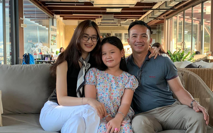 Hoa hậu Ý Nhi về thăm nhà Ảnh 2