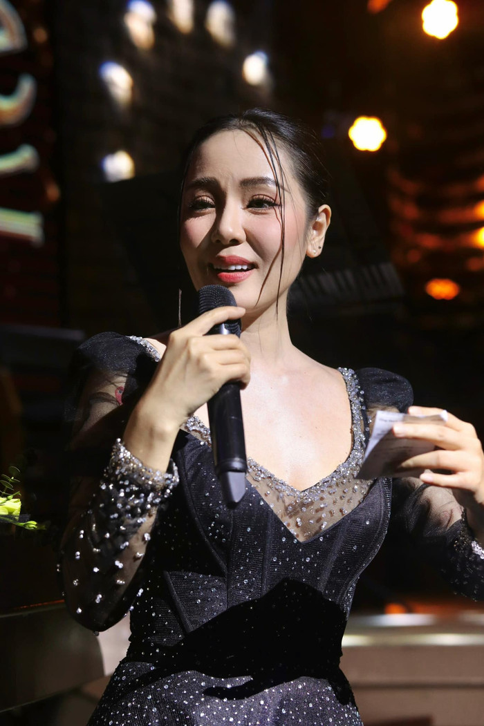 Phương Linh được nam khán giả 'thả thính', nữ ca sĩ phản ứng ra sao? Ảnh 2