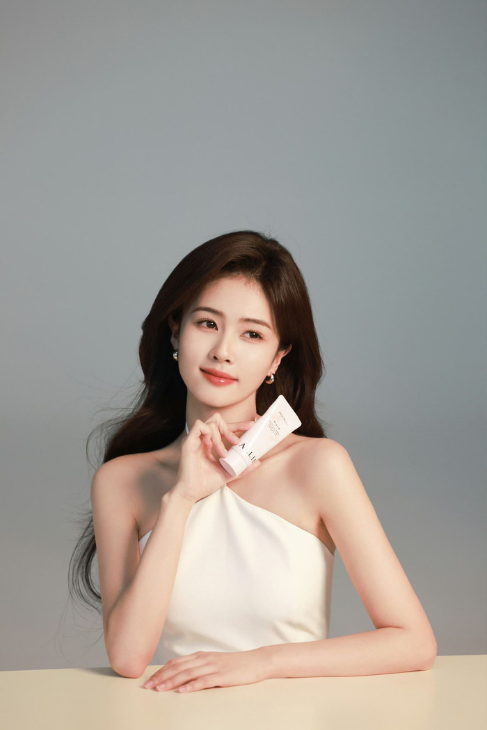 Mỹ nhân Phượng Tù Hoàng sau 6 năm: Triệu Lộ Tư - Bạch Lộc vượt mặt Quan Hiểu Đồng Ảnh 4