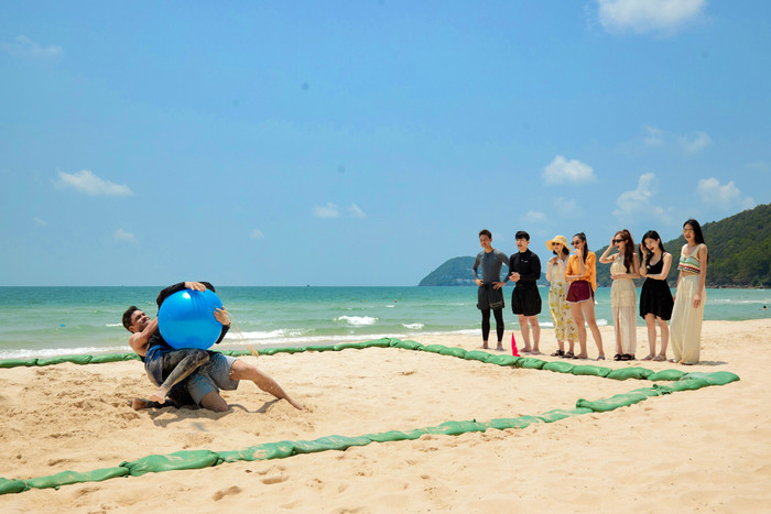 Lê Hoàng và Hari Won tiếp tục tranh cãi nảy lửa ở tập 2 Đảo Thiên Đường Ảnh 2
