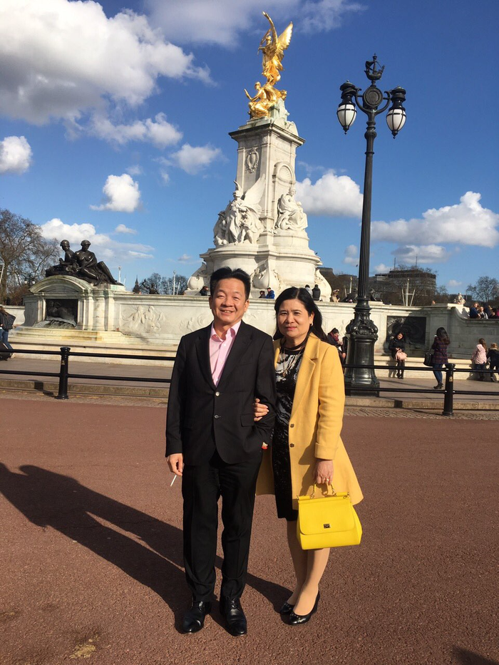  Ngoài Hermes, bà Thanh Hòa còn mua thêm một số loại túi hiệu khác như mẫu Dolce Gabbana trên ảnh, được bán khoảng hơn 25 triệu. 