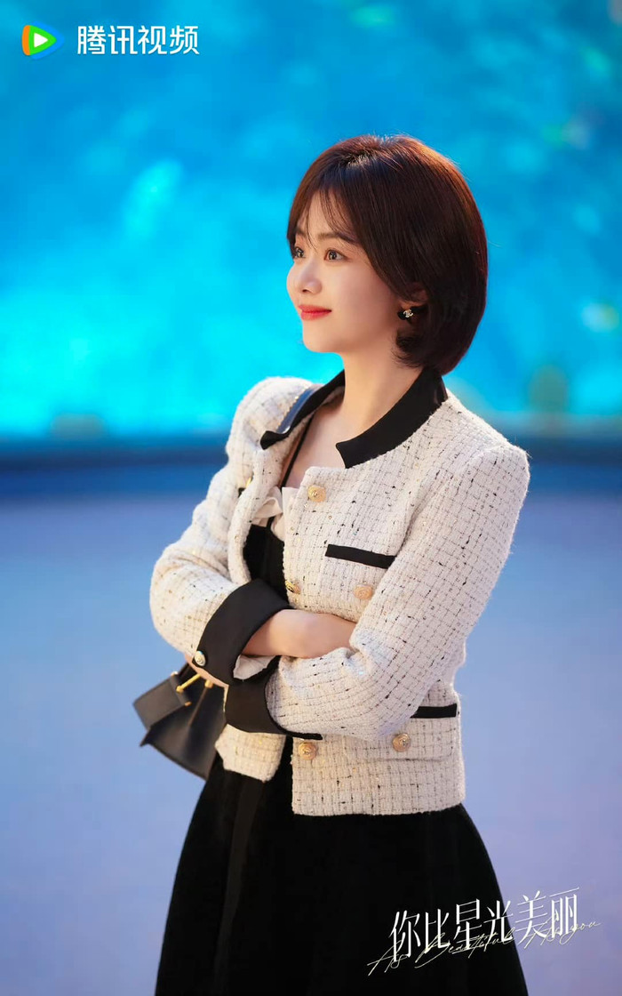 Đàm Tùng Vận vượt mặt Triệu Lệ Dĩnh Ảnh 2