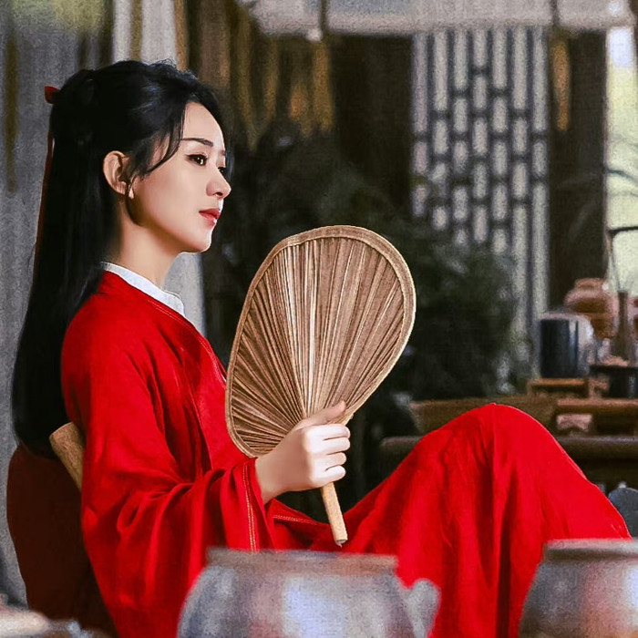 Đàm Tùng Vận có vượt mặt Triệu Lệ Dĩnh?