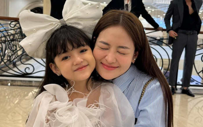 'Con gái' Quỳnh Kool và 'tình tin đồn' Đình Tú bất ngờ chung khung hình Ảnh 2