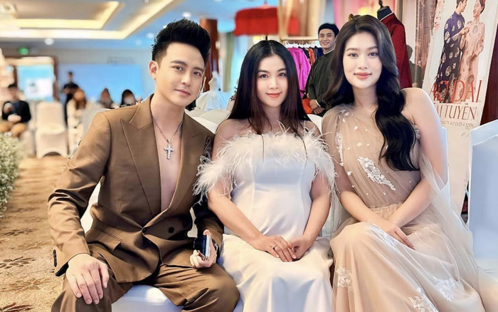 Kha Ly luôn duy trì tâm trạng ổn định, vui vẻ khi đón nhận tình cảm từ mọi người xung quanh. Ảnh: FBNV