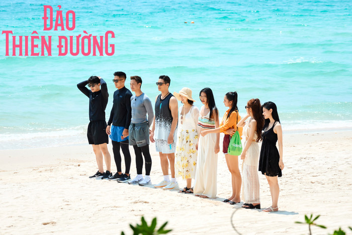 Người chơi tiến hành chọn đối tượng cho buổi hẹn hò đầu tiên. 