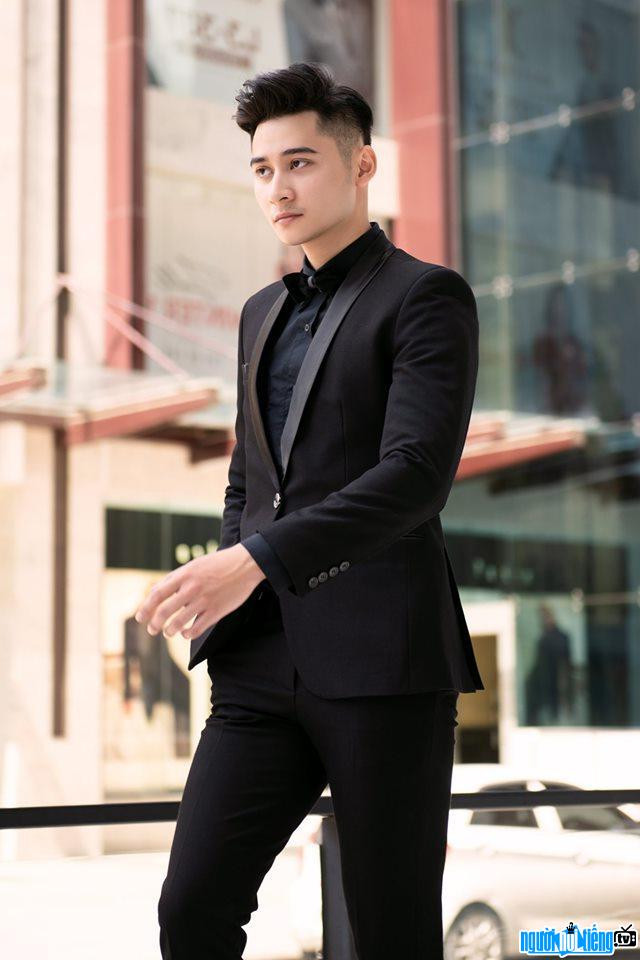 Sắc vóc học trò Kỳ Duyên đỉnh cỡ nào mà đăng quang Nam vương Thế giới Việt Nam? Ảnh 2