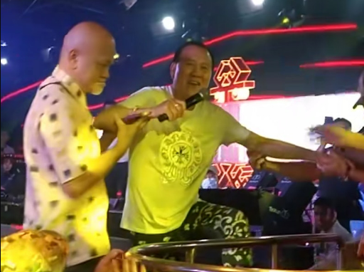 Nam diễn viên nổi tiếng một thời, tuổi 66 đi hát quán bar kiếm tiền Ảnh 1