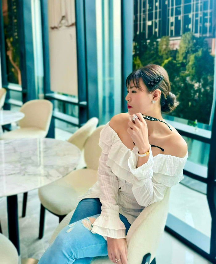 Thanh Hương độc thân, quyến rũ ở tuổi U40, khán giả chờ đợi tin vui từ cô nàng.