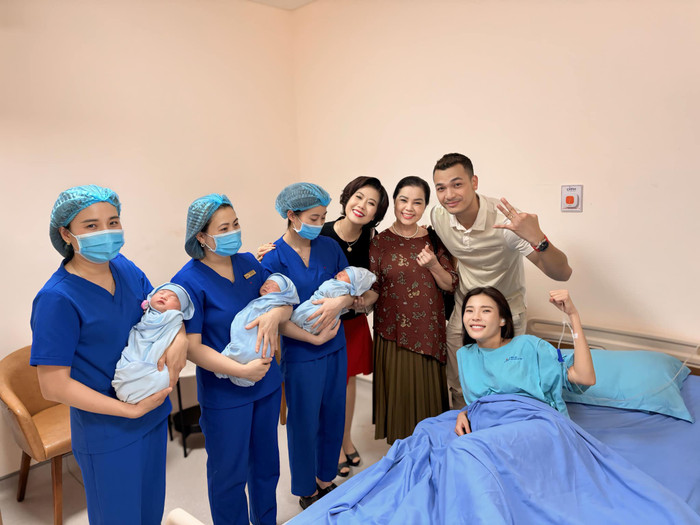 Thúy Diễm công khai 3 Rồng mới sinh trong Trạm Cứu Hộ Trái Tim