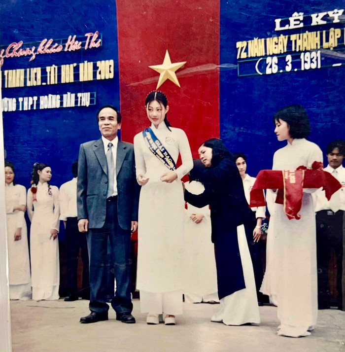 Thanh Hương hồi 15 tuổi.