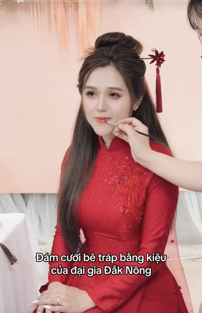 Nhan sắc cô dâu Đắk Nông khiến dân tình suýt xoa không ngừng. 