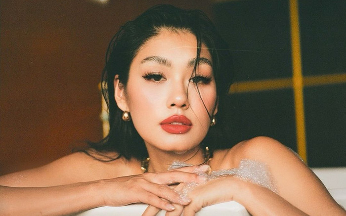 Á Hậu Thảo Nhi Lê tự tin thả dáng trong váy xuyên thấu hút mắt Ảnh 2