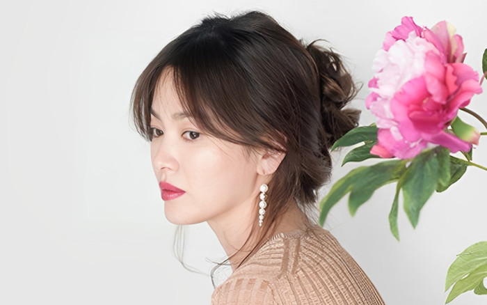 Song Hye Kyo kỷ niệm 20 năm 'kết hôn' Ảnh 2