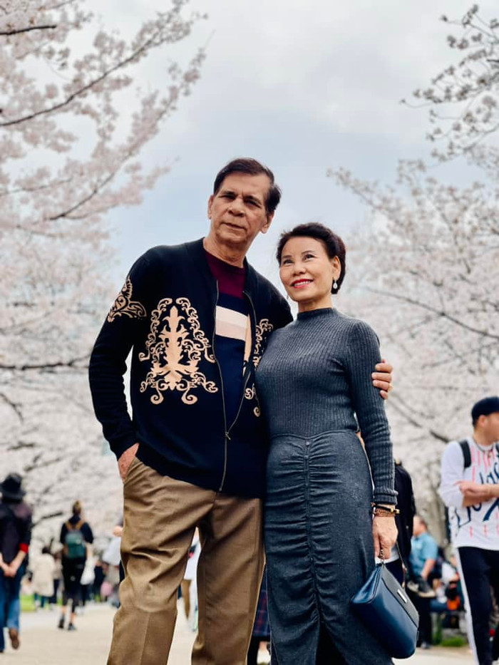 Hôn nhân viên mãn của bố mẹ Hồ Ngọc Hà khiến nhiều người ngưỡng mộ. 