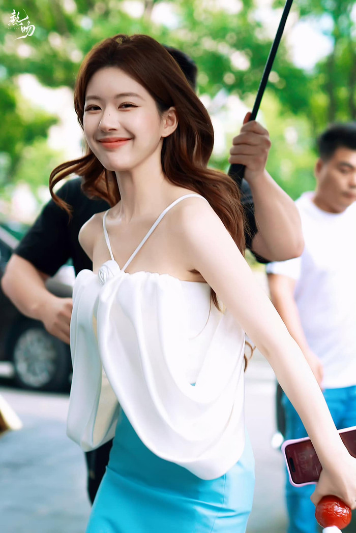 Triệu Lộ Tư gây ấn tượng với tạo hình trong Hãy Để Tôi Tỏa Sáng...