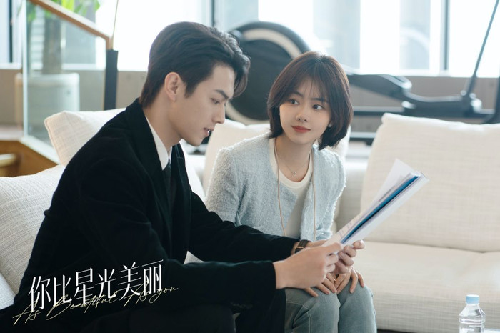 Em Đẹp Hơn Cả Ánh Sao gây sốt vì nhiều chi tiết lãng mạn giữa Hứa Khải - Đàm Tùng Vận. 