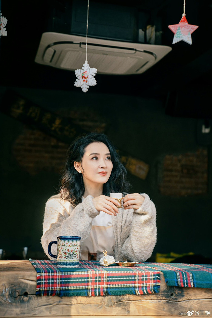 Nữ diễn viên tuổi 50 thay chồng trả nợ Ảnh 3