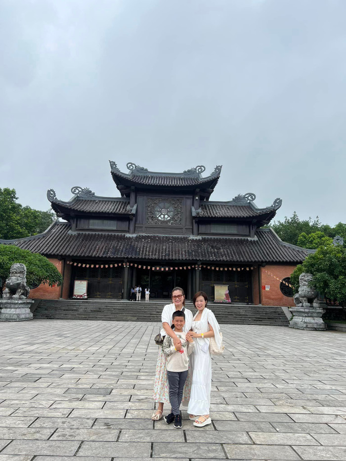 Ngoài công việc, Ngọc Lan dành nhiều thời gian cho gia đình.