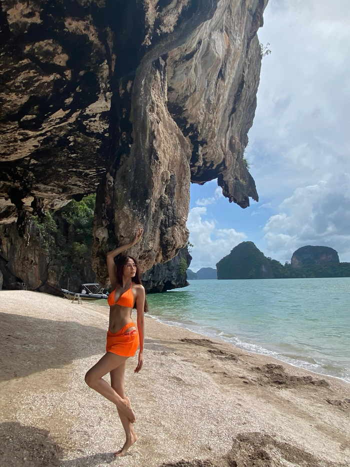 Hoàng Thùy tận hưởng chuyến du lịch hậu ồn ào với Miss Universe Vietnam. 