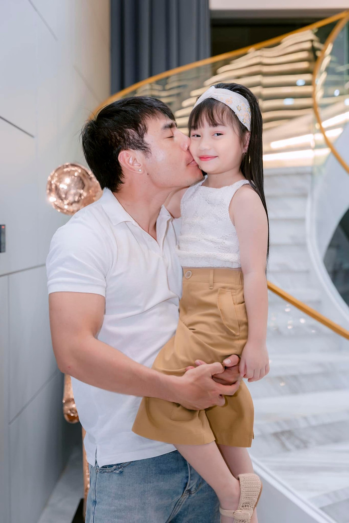 Lê Dương Bảo Lâm xin lỗi con gái Ảnh 1