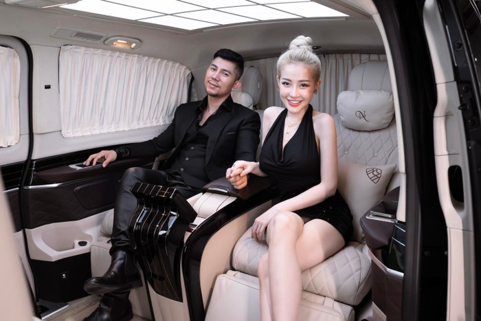 Không chỉ có chuyện tình đáng ngưỡng mộ bên cạnh Lương Bằng Quang, DJ Ngân 98 còn sở hữu khối tài sản khủng ở tuổi 26. 