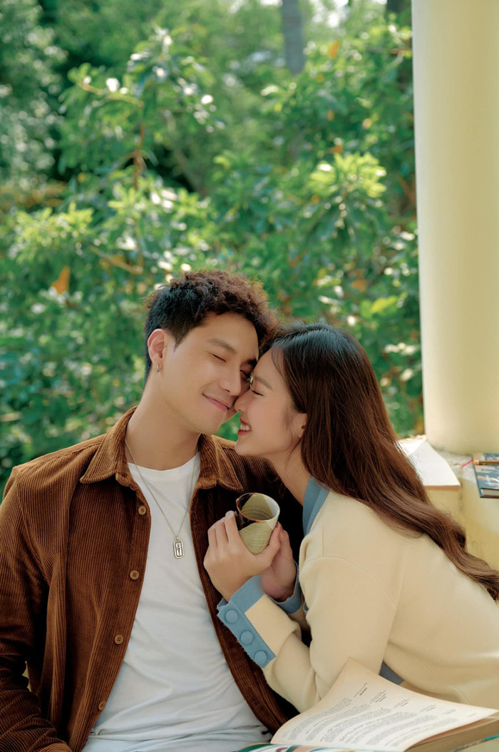 Khả Ngân đóng cặp với Thanh Sơn rất ăn ý