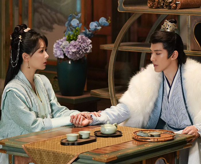 Vai diễn Đồ Sơn Cảnh do Đặng Vi đảm nhận trong Trường Tương Tư không phải nam chính nhưng lại là nhân vật được khán giả quan tâm bậc nhất, ngang ngửa vai diễn của Dương Tử.