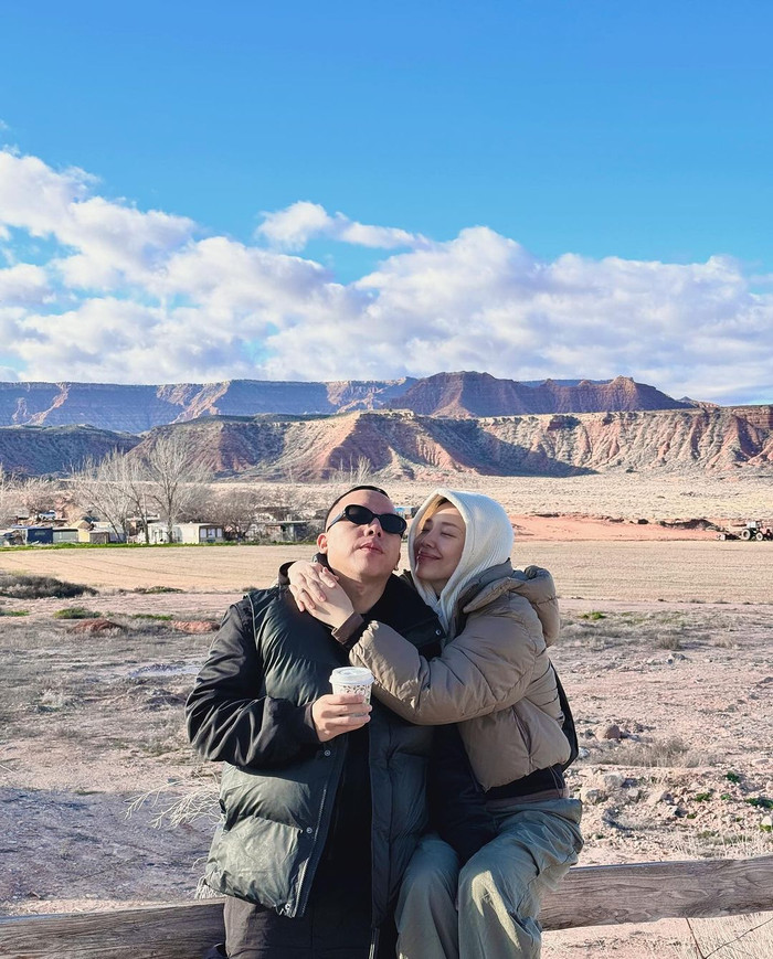 Dù không chia sẻ quá nhiều, nhưng có thể thấy cuộc sống hôn nhân sau 4 năm của Tóc Tiên và Hoàng Touliver đang hạnh phúc.