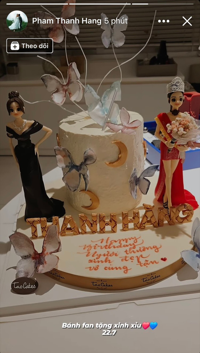 Giữa lúc bị réo tên, Thanh Hằng không có bất kỳ phản hồi nào. Cô đăng tải hình ảnh được fan gửi bánh kem chúc mừng sinh nhật.