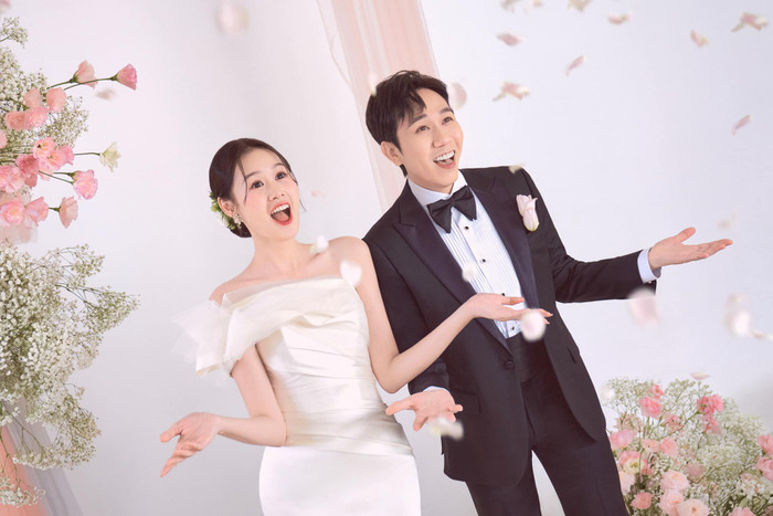 Cả 2 được nhận xét rất xứng đôi.