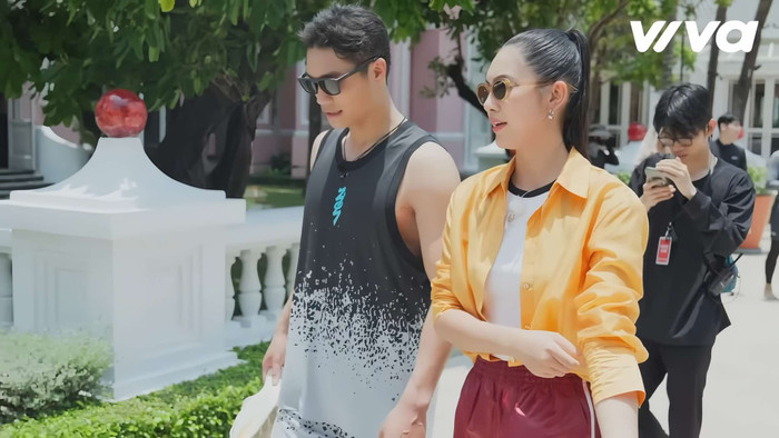 Ở video hậu trường, Trần Mạnh Kiên tiết lộ anh đang để ý nhiều người chơi nữ tại Đảo Thiên Đường.