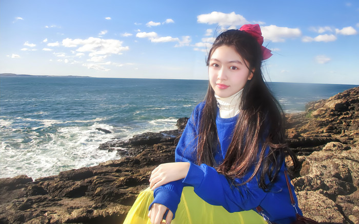 Lọ Lem nhà Quyền Linh 'cosplay' Bạch Tuyết Ảnh 2