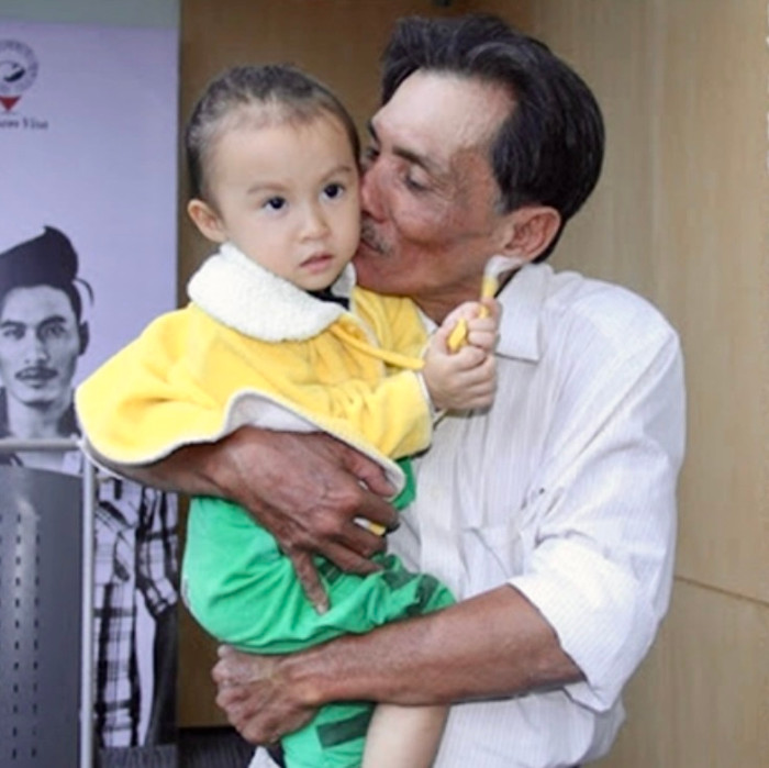 Con gái của mình chính là điều mà nam tài tử trăn trở nhất lúc này.