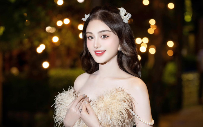 Lâm Khánh Chi tự tin nhan sắc khiến ai ở gần cũng muốn yêu Ảnh 2