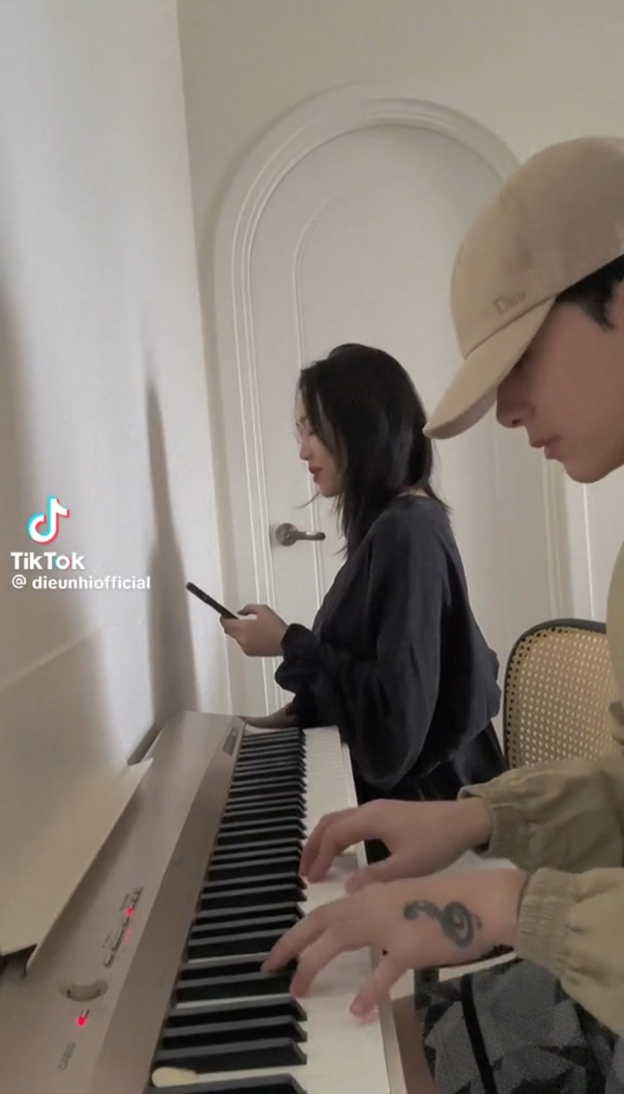 Ở đoạn clip mới nhất với Anh Tú, Diệu Nhi cũng để lộ vòng 2 lùm lùm