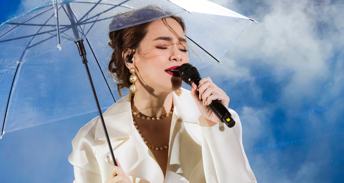 Hồ Ngọc Hà từng khóc liên tục trên máy bay vì chia tay Ảnh 1